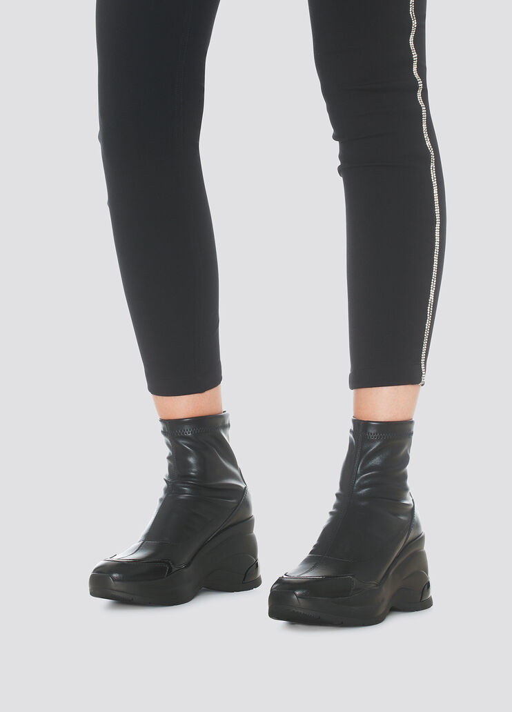 zapatilla-alta-hebilla-4