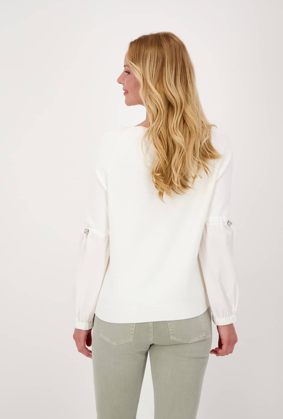 Strickpullover_mit_besonderen_Aermeln_aus_Materialmix-Weiss-Off-White-monari-79575