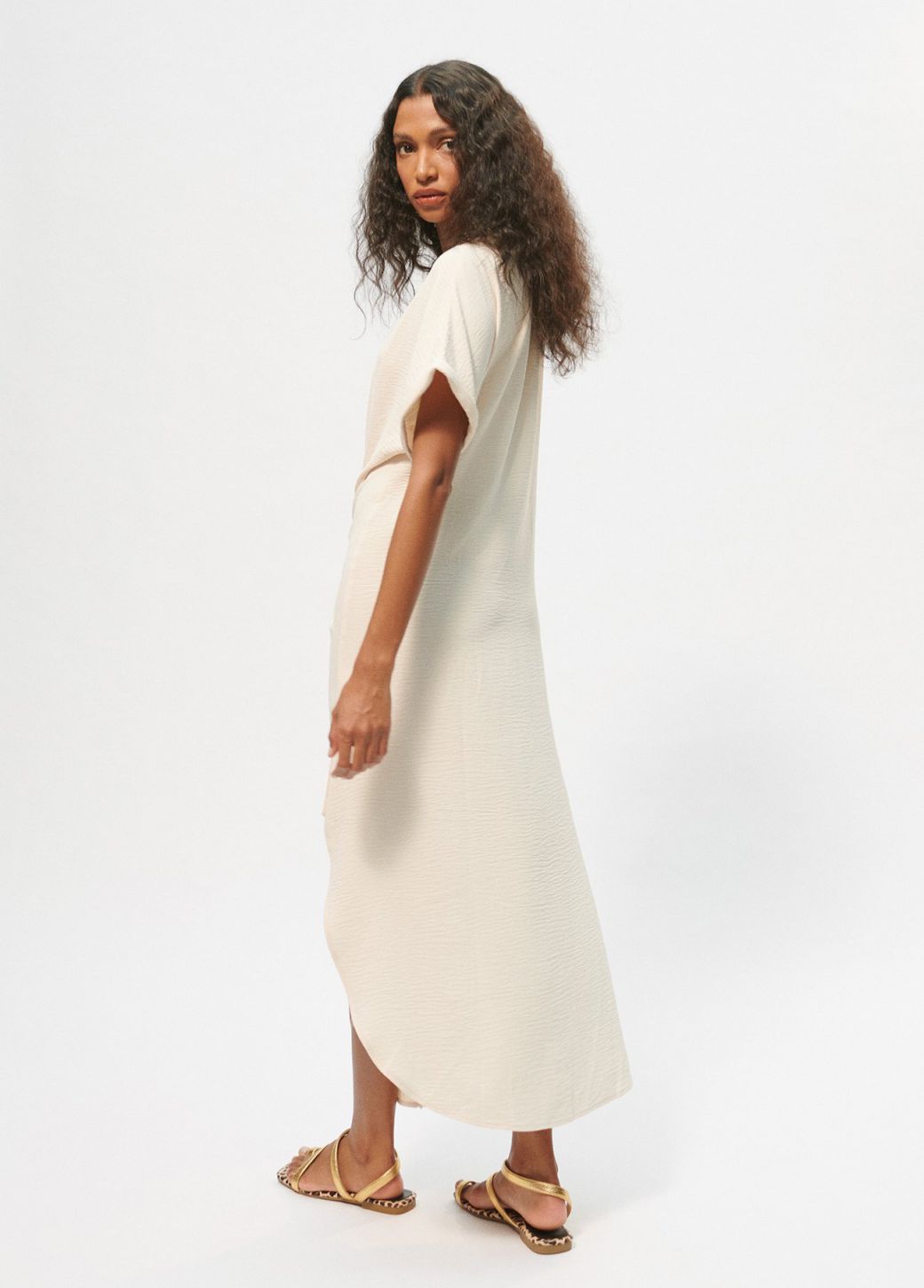 LOLA-SS22-ROPA_compressed-197