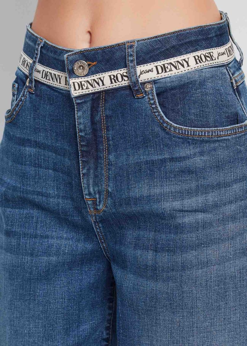 221_221ND26021_00-P03