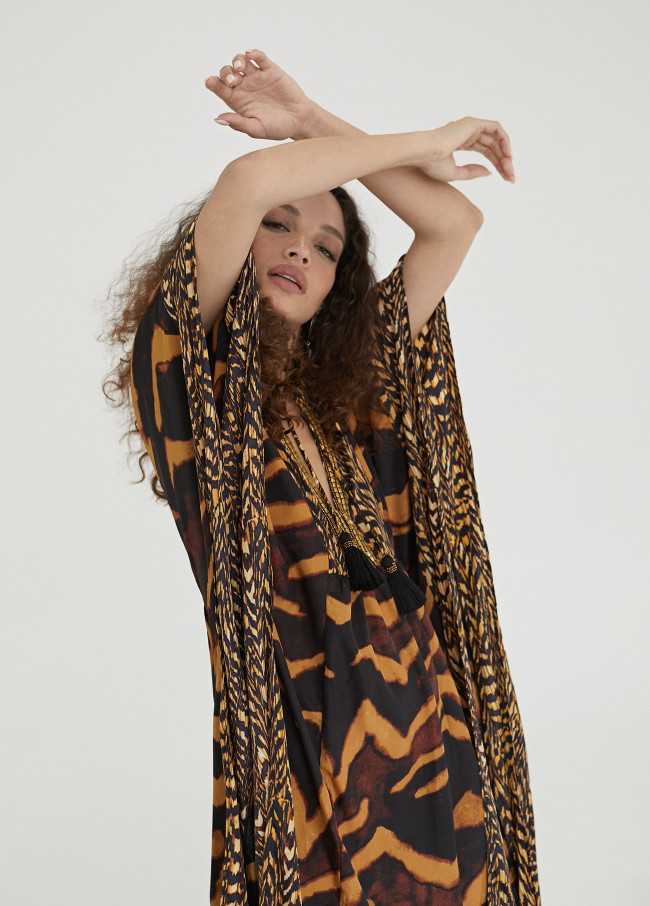 kurta-larga-estampado-animal-combinado (4)