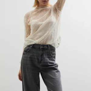 Blusa trasparente encaje