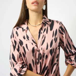 Top drapeado con estampado animal de satén reciclado