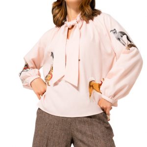 Blusa recta con bordado de perro