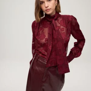 MONT GRANA - Camisa cuello alto con lazada velvet