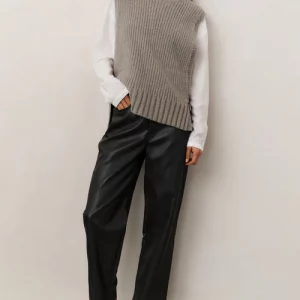 Pantalones de piel sintética