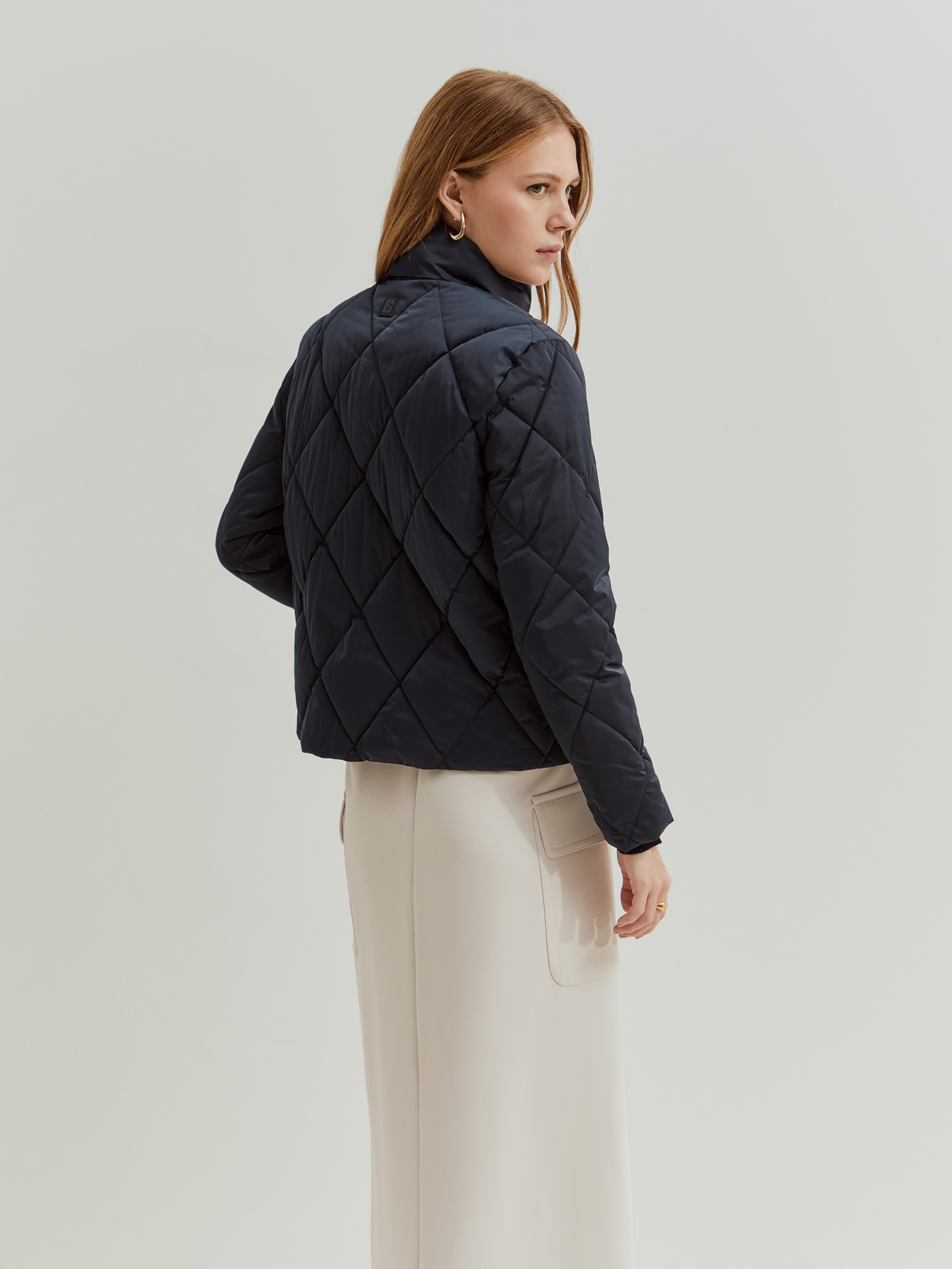 1759395739_46c322c5576bd82cc98e03861035bf48