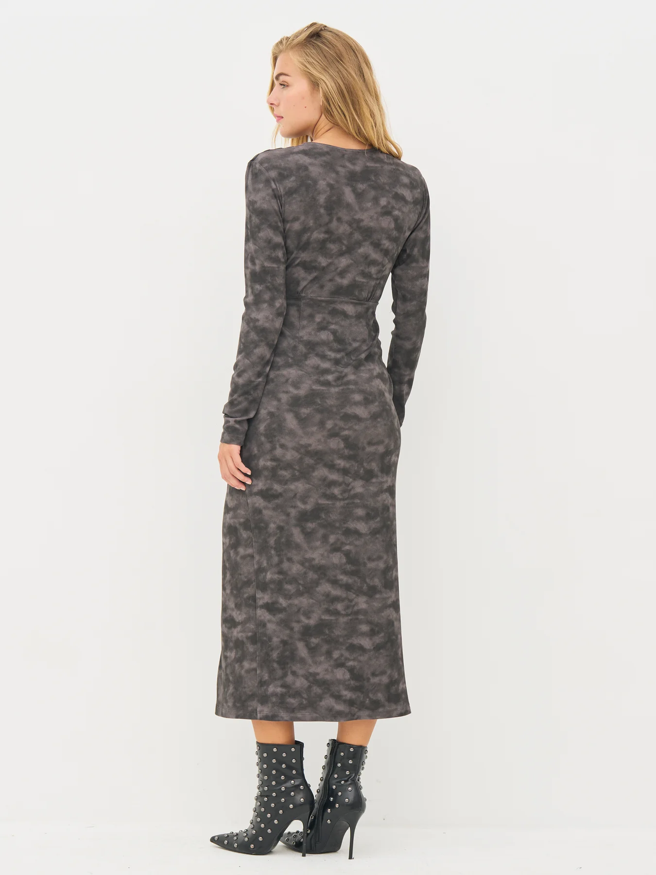 BETTY_dress-Dresses-8625-23-989_iron_grey-7_1350x1800