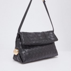 Bolso Riccy mediano trenzado LIUJO (disponible en color crudo)