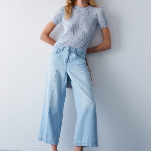 Vaqueros tobilleros acampanados LIUJO (disponibles en color gris lavado)