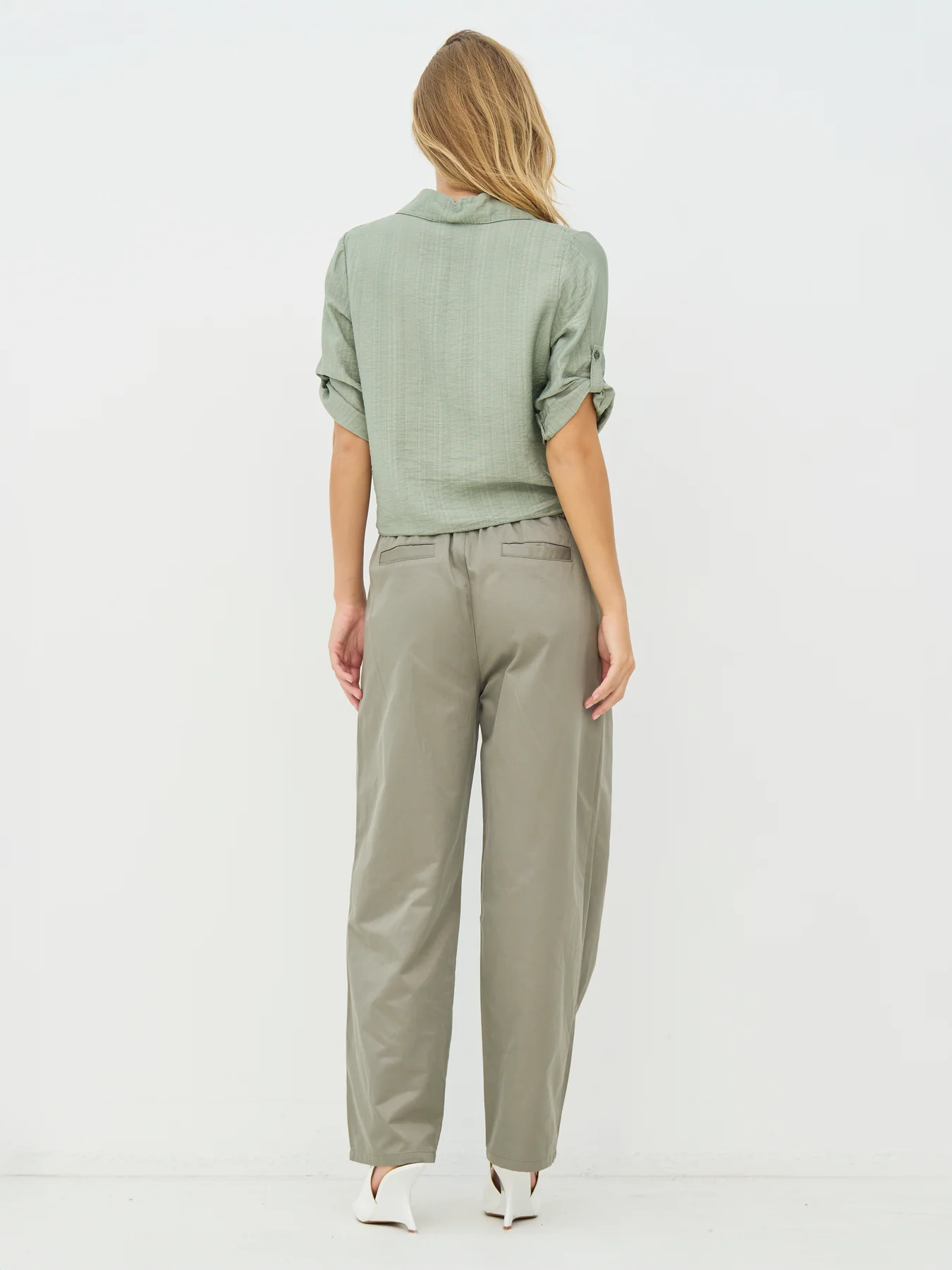 CAITLIN_Shirt-Shirts-8726-40-393_Army-4_1350x1800