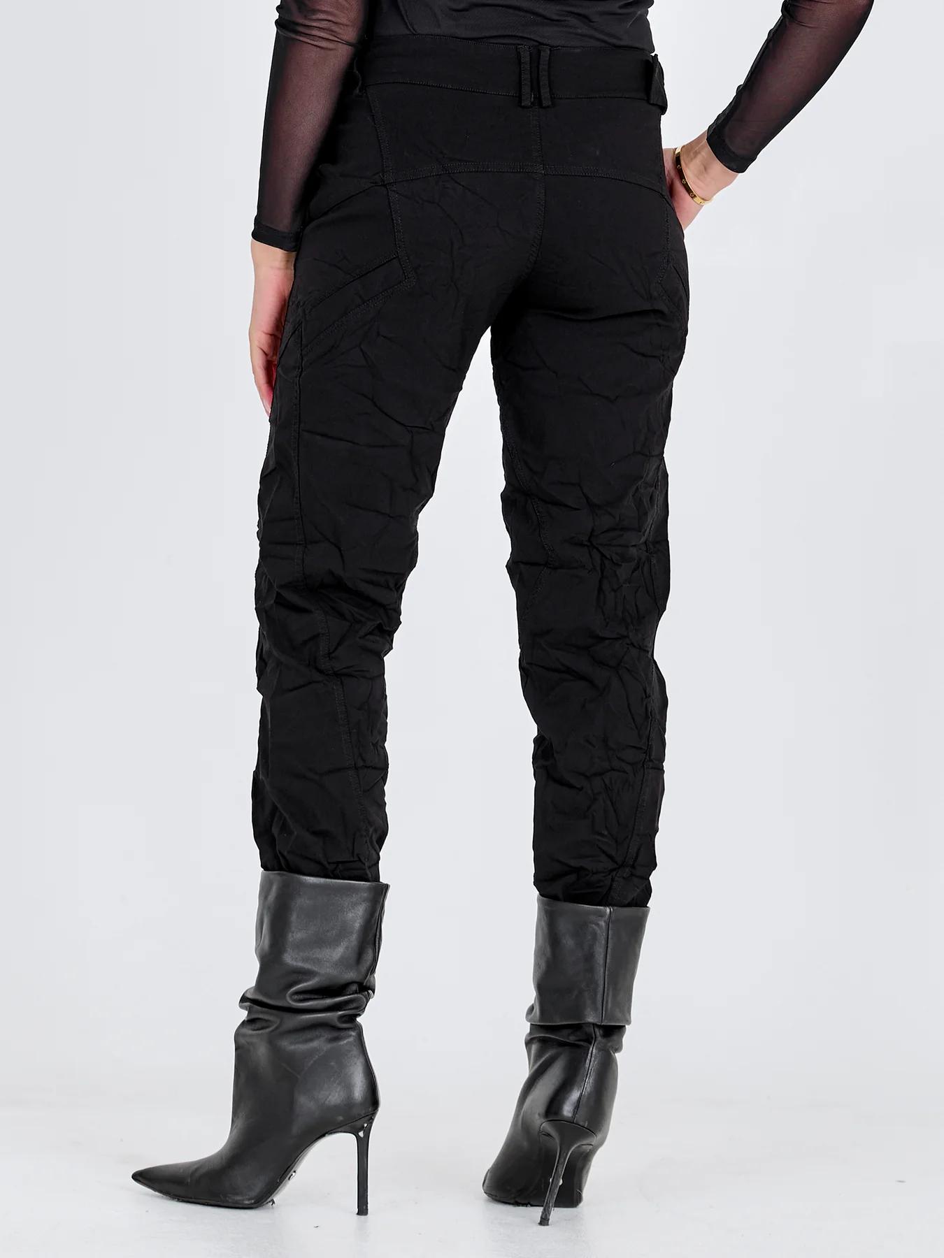 Jane_Trousers-Trousers-05-10-Black-4_1350x1800