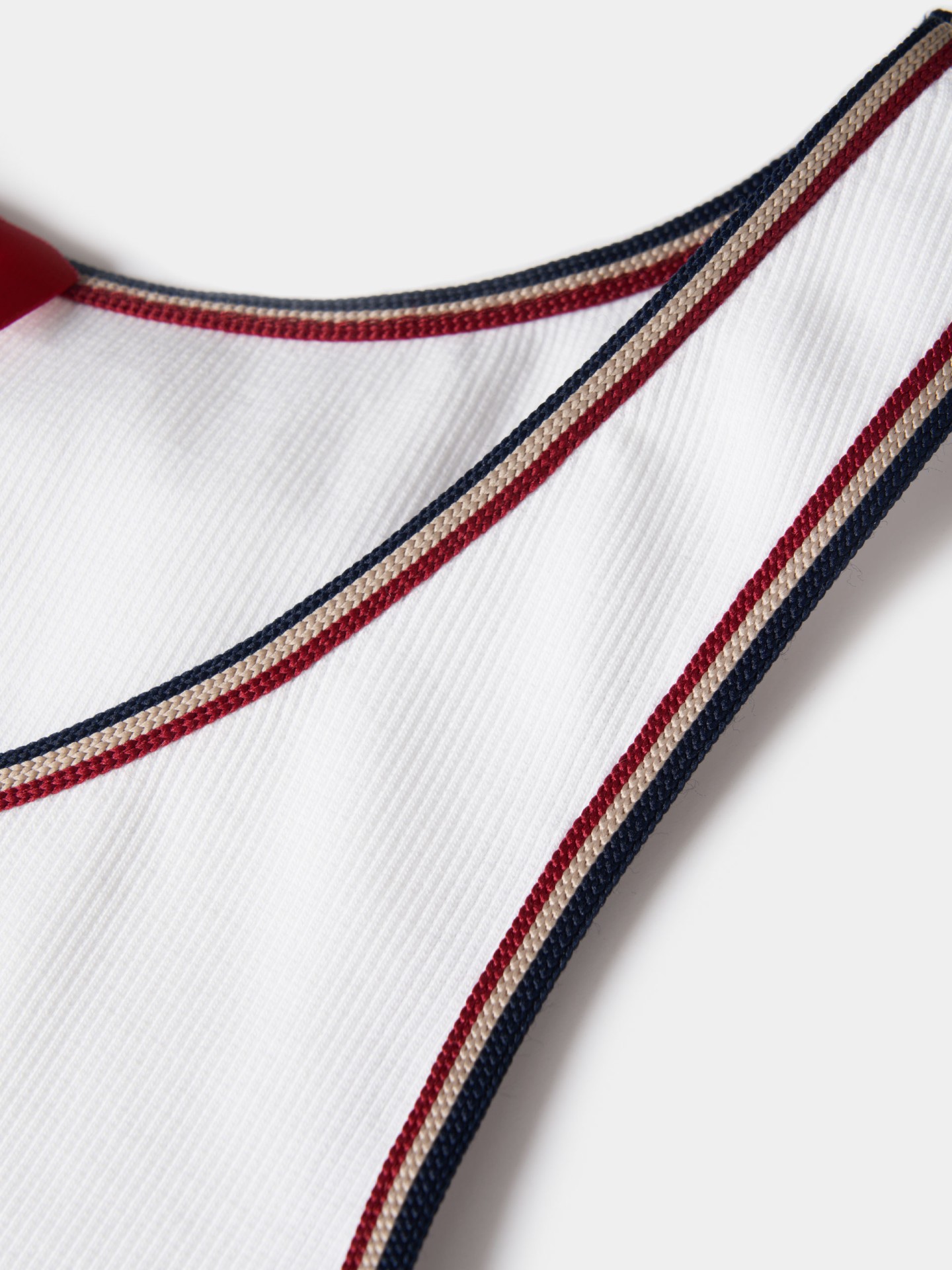 1748431424_6c9fdaf2aab6577ef572580dc2608c4b