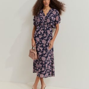 Vestido con mangas cortas tipo murciélago LION OF PORCHES