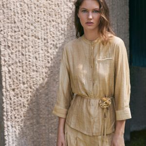 Camisa efecto plisado cuello mao YERSE