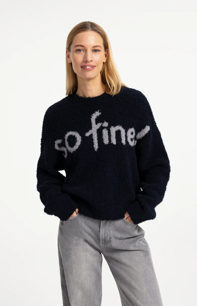 knitted-sweater-with-artwork-1