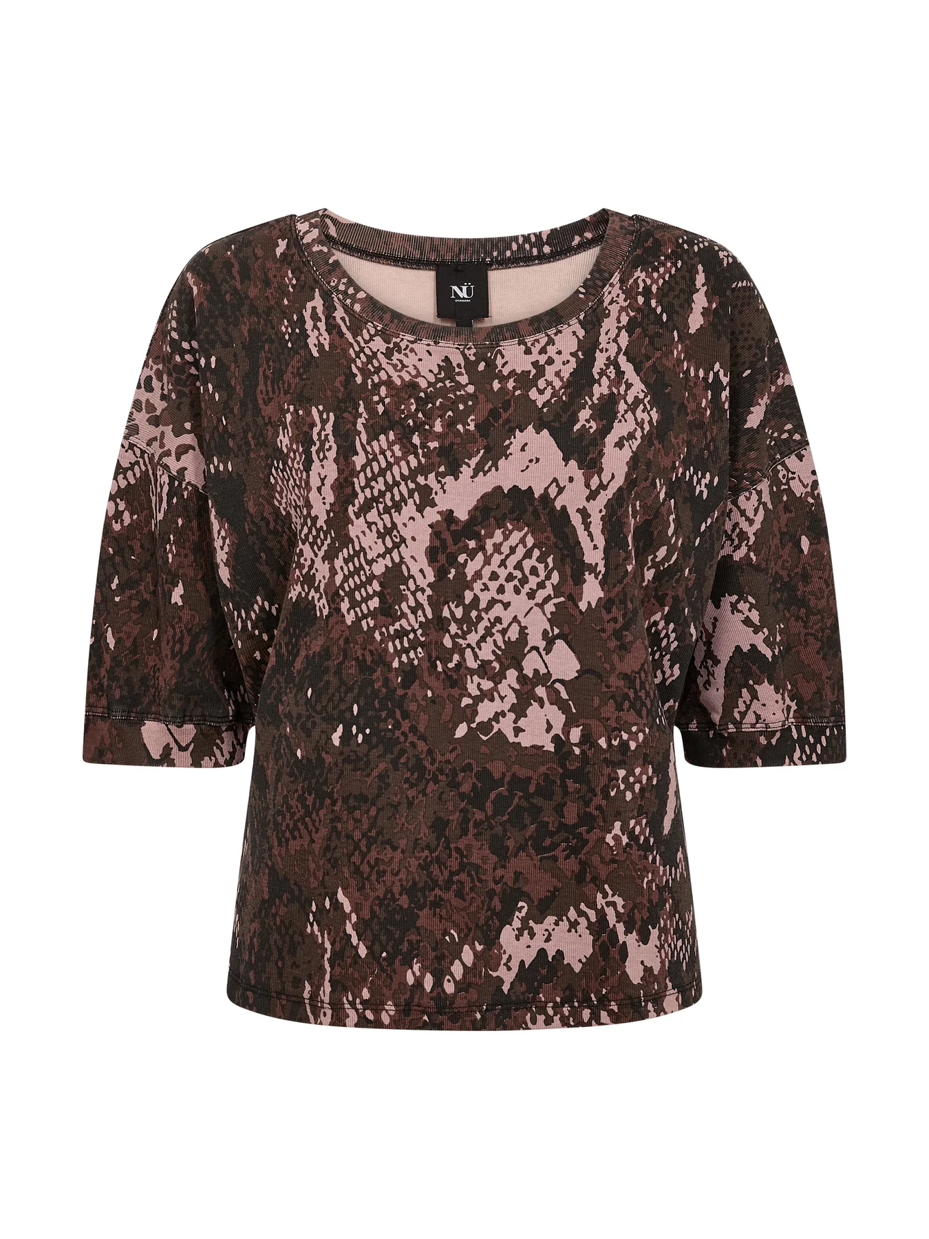 ENOLA_Tee-Tops_and_T-shirts-8931-50-608_Rose_Snake_1350x1800