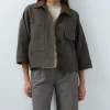 oversized-wool-blend-jacket-with-contrast-collar_56ab2a7f-7903-4b29-9d9f-d22372724a78