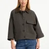 oversized-wool-blend-jacket-with-contrast-collar_9848d7cd-2021-4e40-88fc-0b2fd4f0dc85